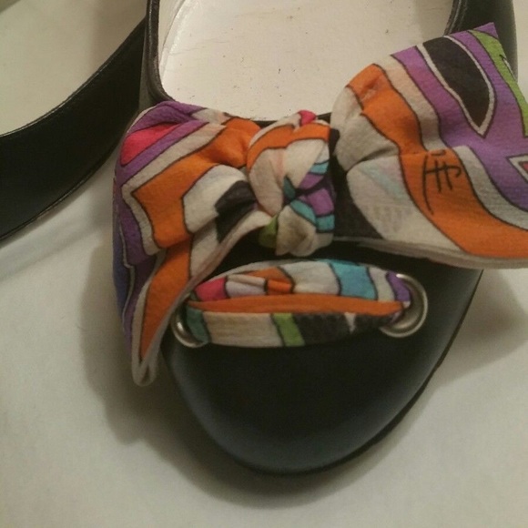 Emilio Pucci Shoes - Emilio Pucci Flats w/ Pucci signature. SUPER COMFY!